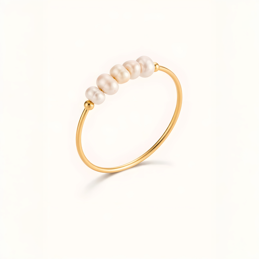 Mini Pearl Ring