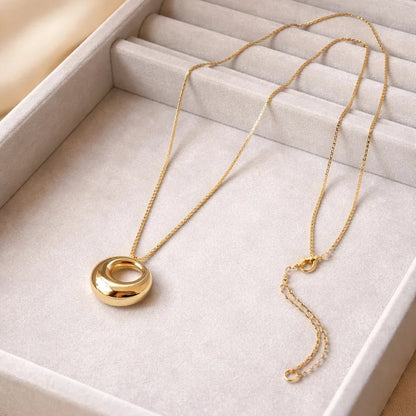 Tide Loop Necklace