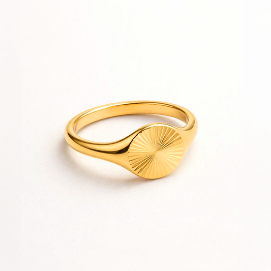 Solara Signet Ring